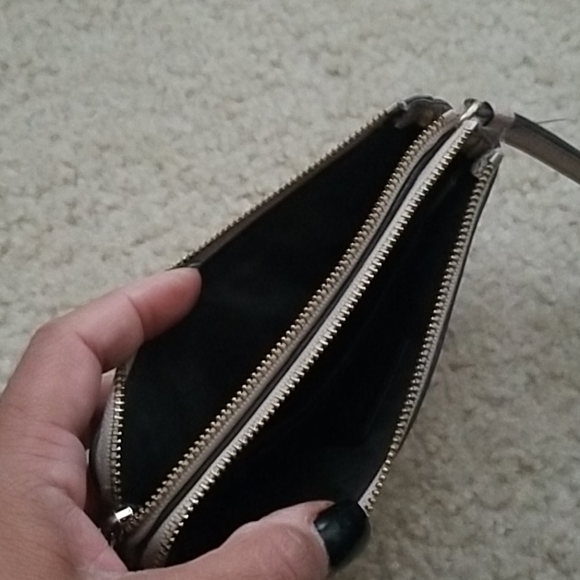 Wallet - Picture 2 of 3